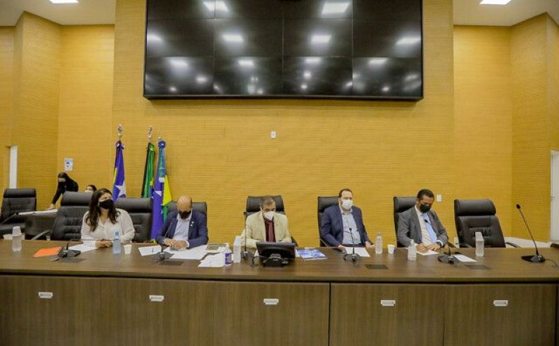 Assembleia promulga lei autorizando uso da cloroquina e ivermectina em Rondônia