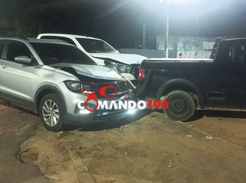 Polícia Militar registra acidente de trânsito envolvendo três carros em Ji-Paraná