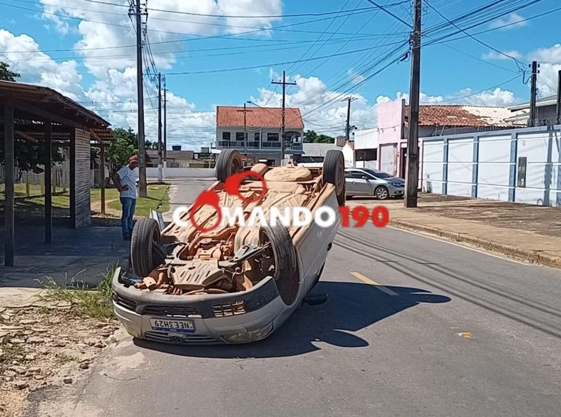 Mulher tomba veículo após aranha aparecer no painel de carro em Ji-Paraná 