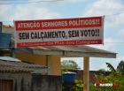 Moradores da Rua Dos Colegiais dão recado para os políticos: ‘Sem calçamento, sem voto’ – VIDEO