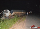 Caminhoneiro bêbado bate em ônibus e quase provoca tragédia, em Ji-Paraná