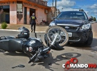 FLAGRANTE - Motorista avança preferencial e bate em motocicleta, em Ji-Paraná