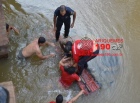 ARIQUEMES - Jerico cai da ponte do Rio Branco na Linha C-65 com três crianças e um adulto