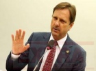 Senador Acir lidera “frentão” ao governo, esclarece processo e critica Cassol