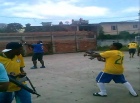 RIO DE JANEIRO - Bandidos disparam fuzis em comemoração durante torneio amador de futebol em comunidade do Rio; Assista