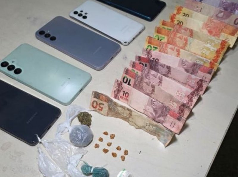 Polícia Militar fecha suposto ponto de tráfico às margens do rio Urupá e prende três suspeitos