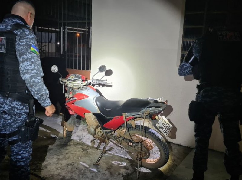 PM recupera motocicleta roubada em menos de 30 minutos e identifica suspeitos, em Ji-Paraná