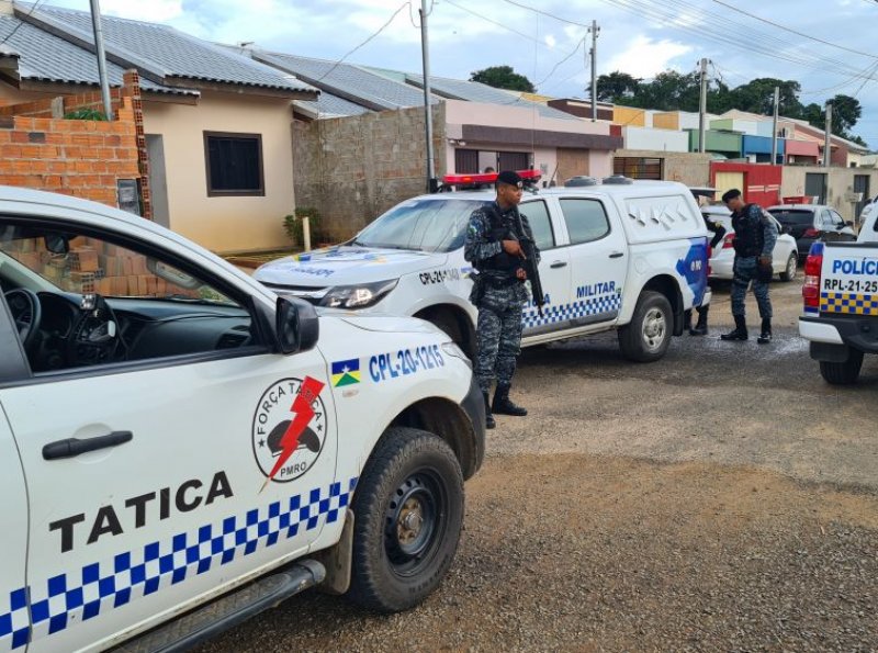 Homem é preso armado durante discussão com a esposa, em Ji-Paraná