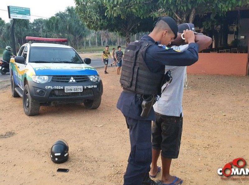 PM prende apenado de Condicional andando armado no Setor Industrial de Ji-Paraná