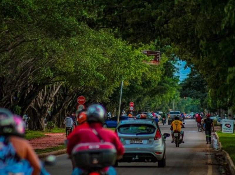 Licenciamento e multas de trânsito podem ser parcelados em até 12 vezes em Rondônia