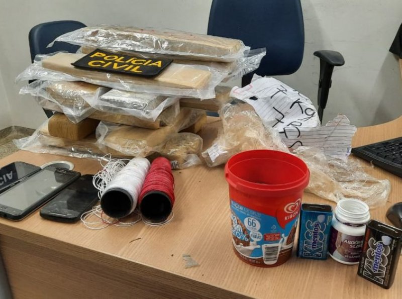 Polícia Civil cumpre Mandado de Busca e Apreensão em duas residências e apreende 11 Kg de Maconha