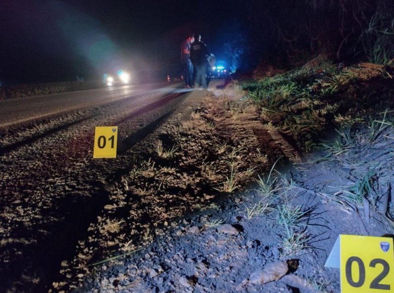 Homem é encontrado morto ao lado de motocicleta no acostamento da BR 364, em Ji-Paraná