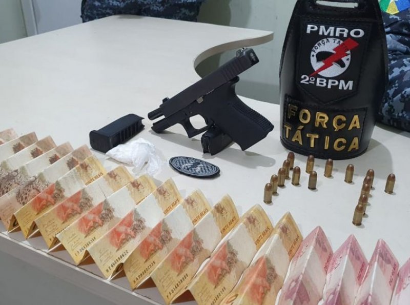 Em Ji-Paraná, Polícia Militar fecha mais uma boca de fumo e apreende pistola com apenado que está usando tornozeleira