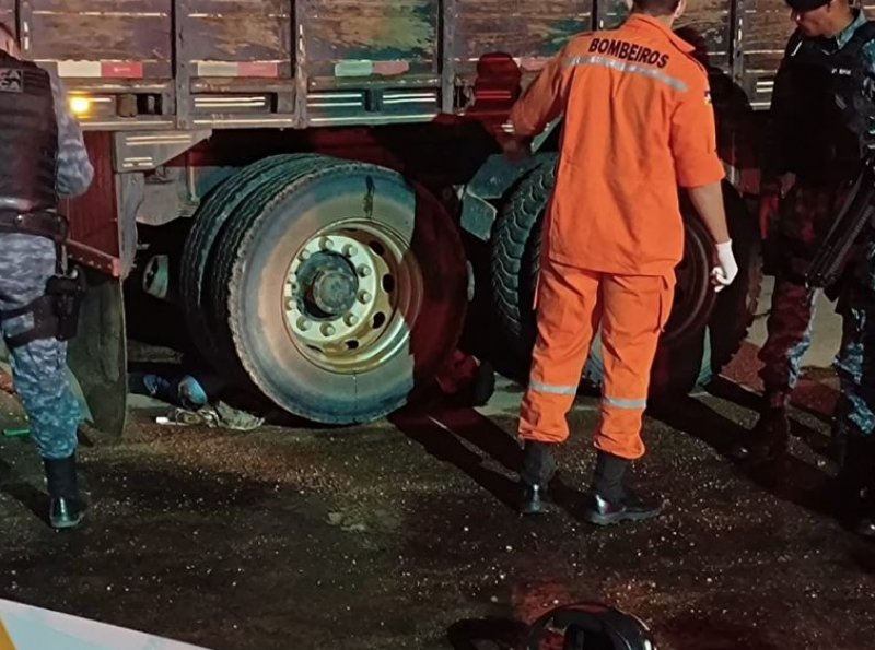 ATUALIZADA - Mais um jovem perde a vida em acidente entre caminhão e motocicleta, em Ji-Paraná 