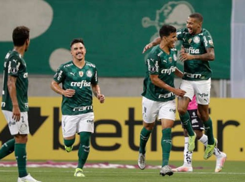 Palmeiras recebe proposta de receber um jogador europeu, mas o clube não aceita