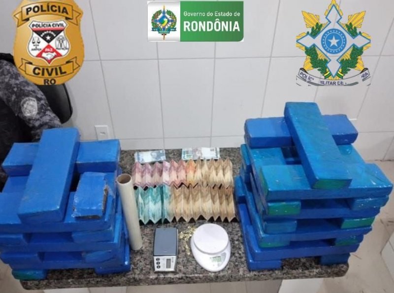 Suspeitos de tráfico de drogas são presos com 32 kg de maconha em Cacoal, RO