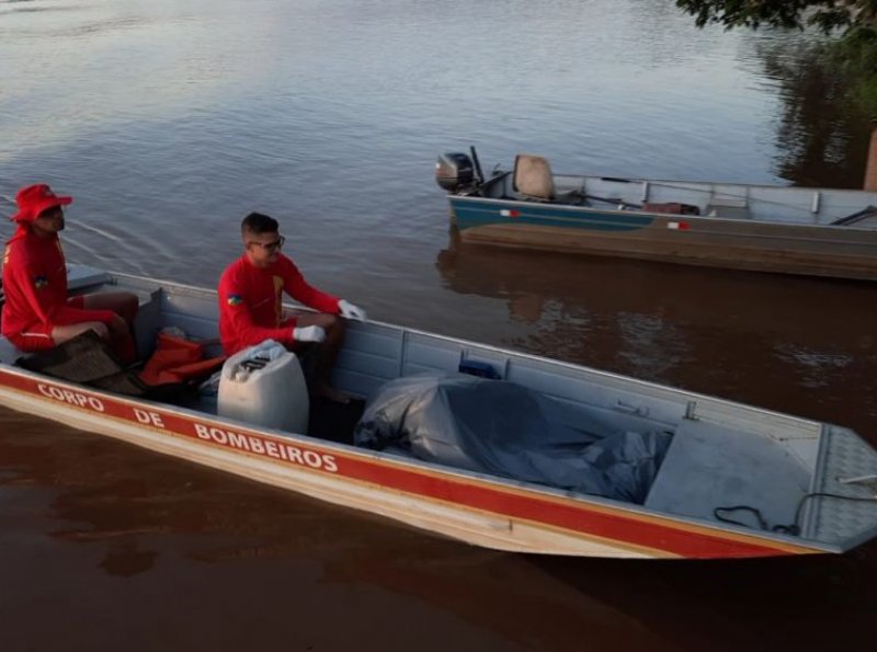 Pescadores localizam corpo de homem boiando no Rio Machado, em Ji-Paraná