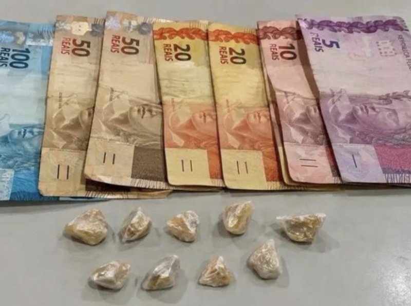 homem é preso com nove pedras de crack e R$ 240 em Ji-Paraná