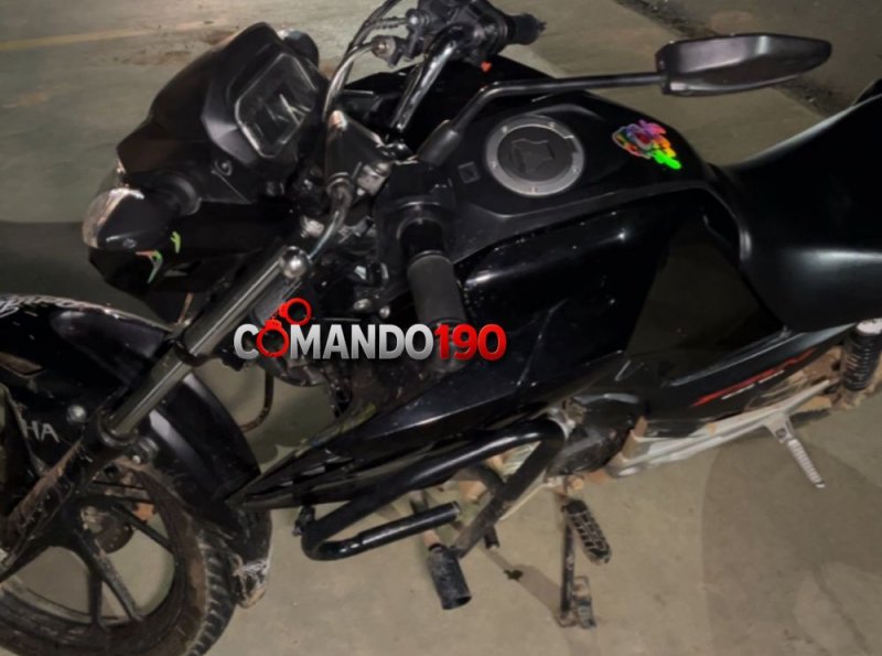 Casal fica ferido após motociclista desviar de pedestre na T-3, em Ji-Paraná