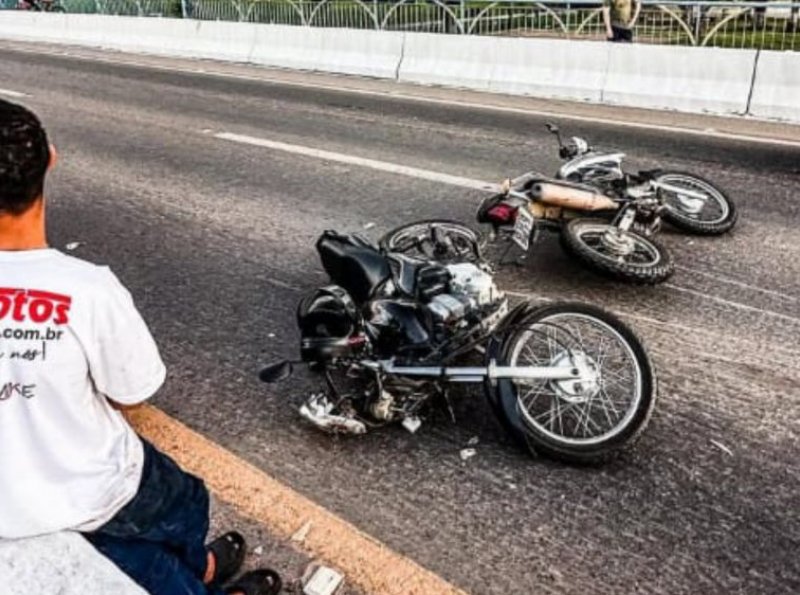 Jovens Ficam Feridos em Grave Acidente na Ponte do Rio Machado, em Ji-Paraná