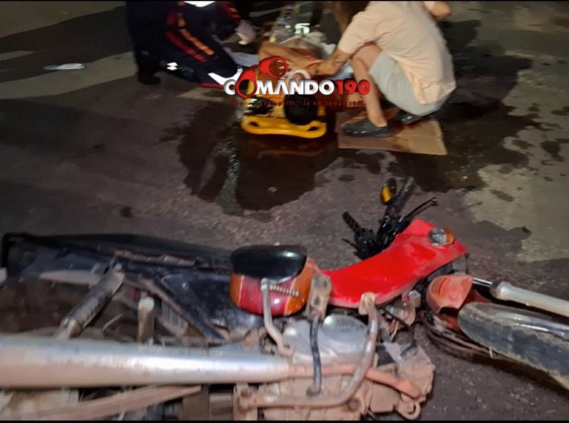 Motociclista Avança Preferencial e Colide com Carro em Cruzamento na Rua T-11 com Avenida Curitiba