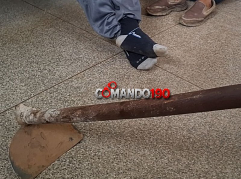 Pai e filho são presos após resistência e tentativa de agressão contra policial em Nova Colina