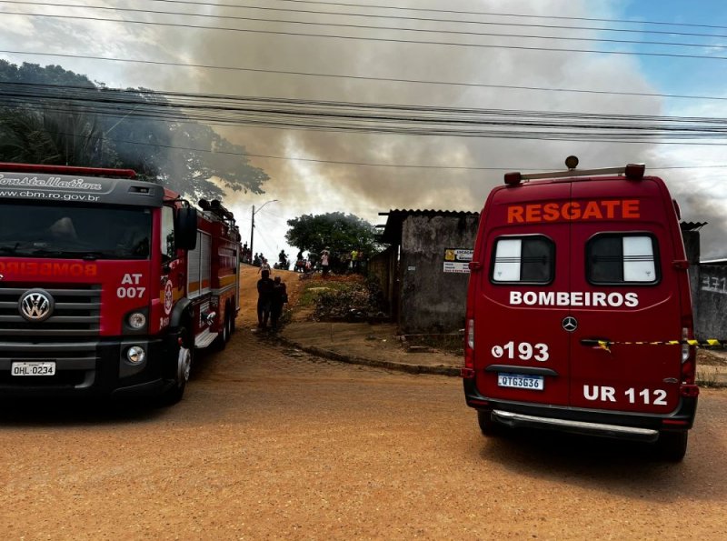 Em Ji-Paraná Incêndio destrói completamente uma residência