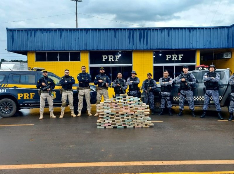 PRF, em uma ação conjunta com a Polícia Militar, apreende mais de 110 Kg cocaína em Vilhena