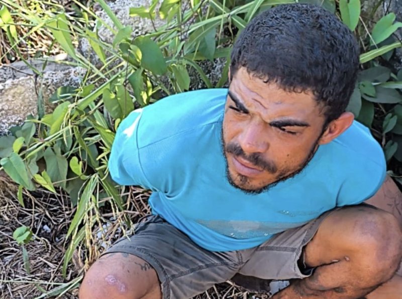 Suspeito é preso após furto em comércio