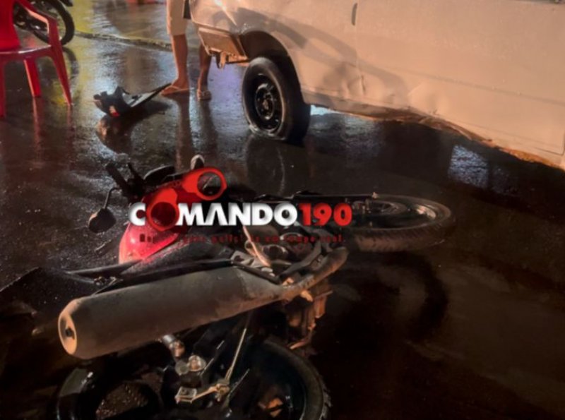 Acidente Envolve Motocicleta e Automóvel deixa Piloto Gravemente Ferido