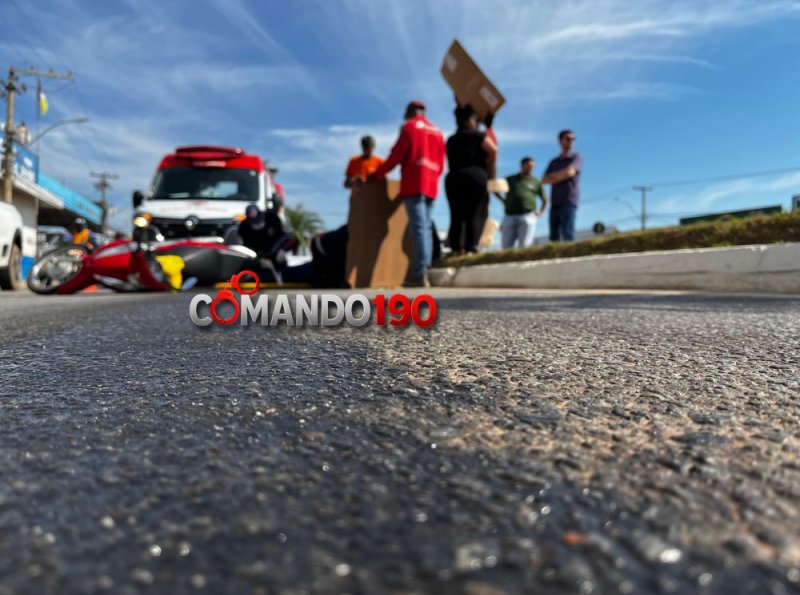 Motociclista sofre queda ao escorregar em mancha de óleo na marginal da BR-364, em Ji-Paraná