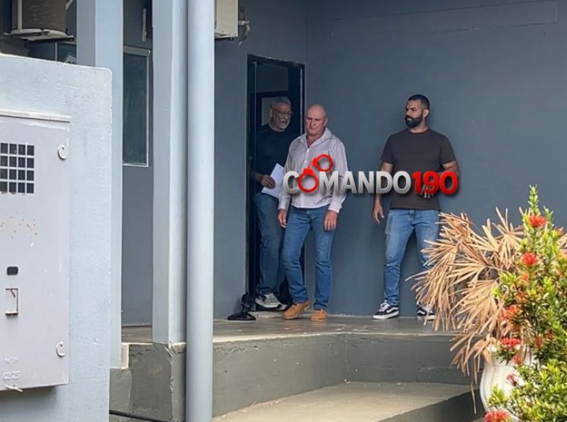 Acusado de matar jovem em bar se apresenta à Delegacia de Homicídios em Ji-Paraná