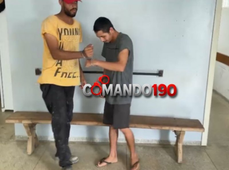 Polícia volta a estourar ponto de drogas no bairro Riachuelo e prende dois suspeitos