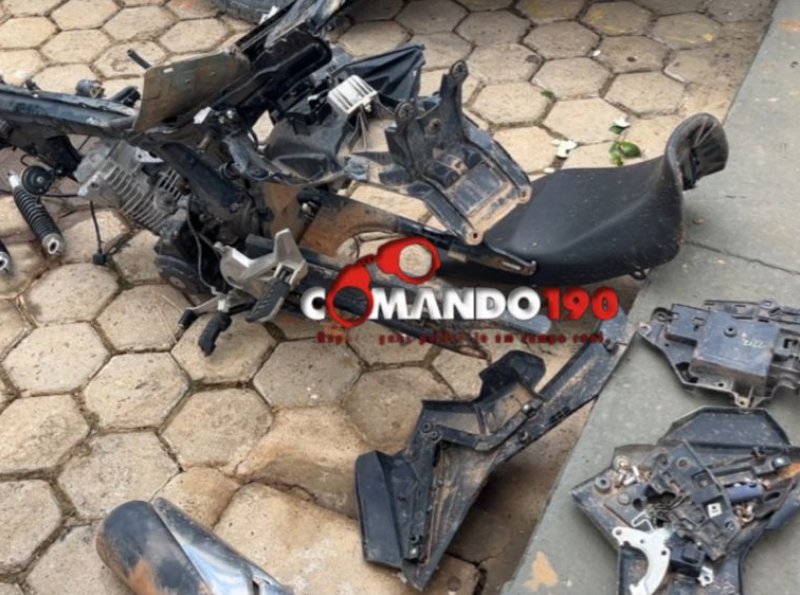 Motocicleta Furtada é Encontrada em Casa Abandonada no Bairro Valparaíso