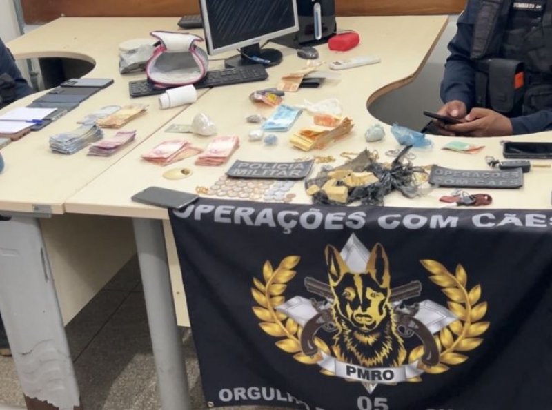 Polícia desarticula ponto de tráfico e apreende drogas e dinheiro em Ji-Paraná