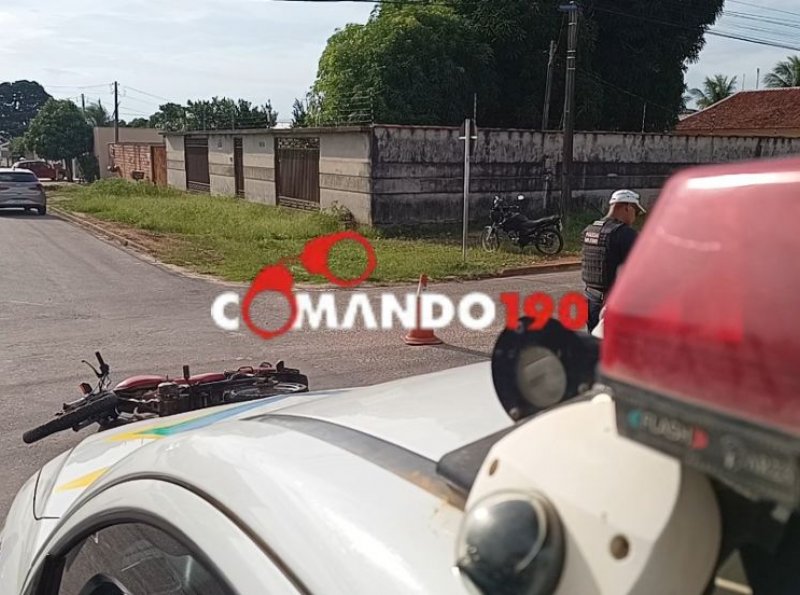 Colisão entre Motocicleta e HB20 no Cruzamento das Ruas T-26 e São Paulo em Ji-Paraná