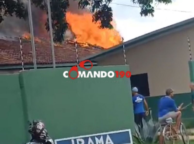 Corpo de Bombeiros Age Rapidamente para Combate Incêndio em Ji-Paraná 