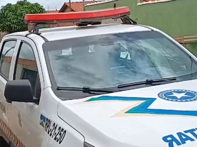 Filho agride próprio pai após pedido para que o filho retirasse as compras do veículo em Ji-Paraná