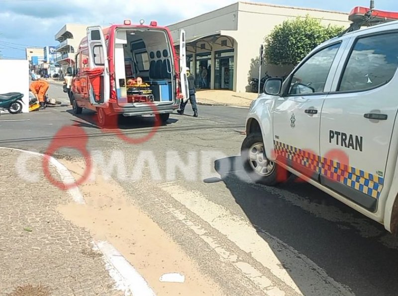 Acidente de Trânsito em Ji-Paraná: Colisão entre Motocicletas Deixa Quatro Pessoas Feridas