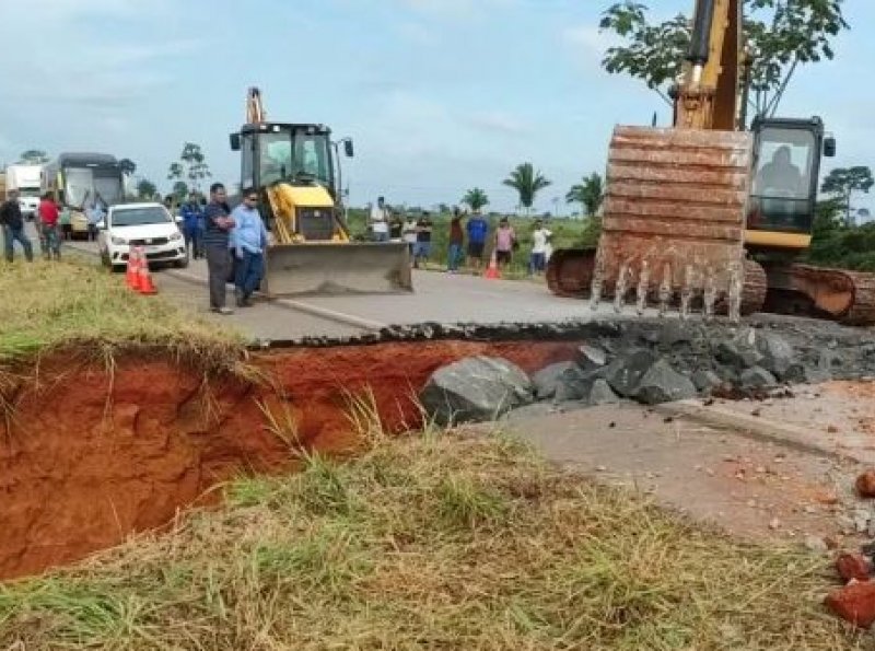 BR-364 é liberada após 48h de interdição entre RO e AC