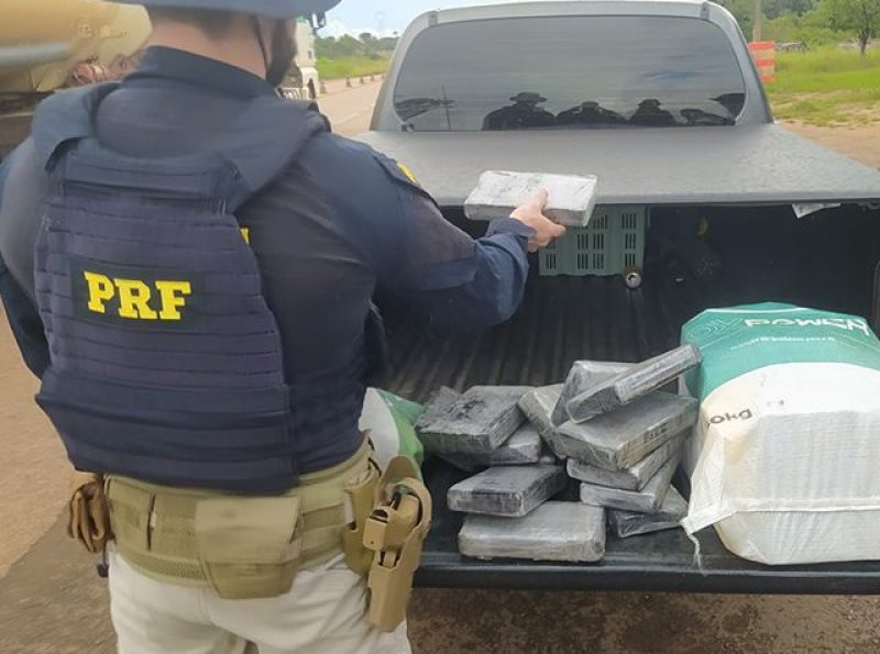 Cabo do Corpo de Bombeiros é preso com grande quantidade de cocaína na capital