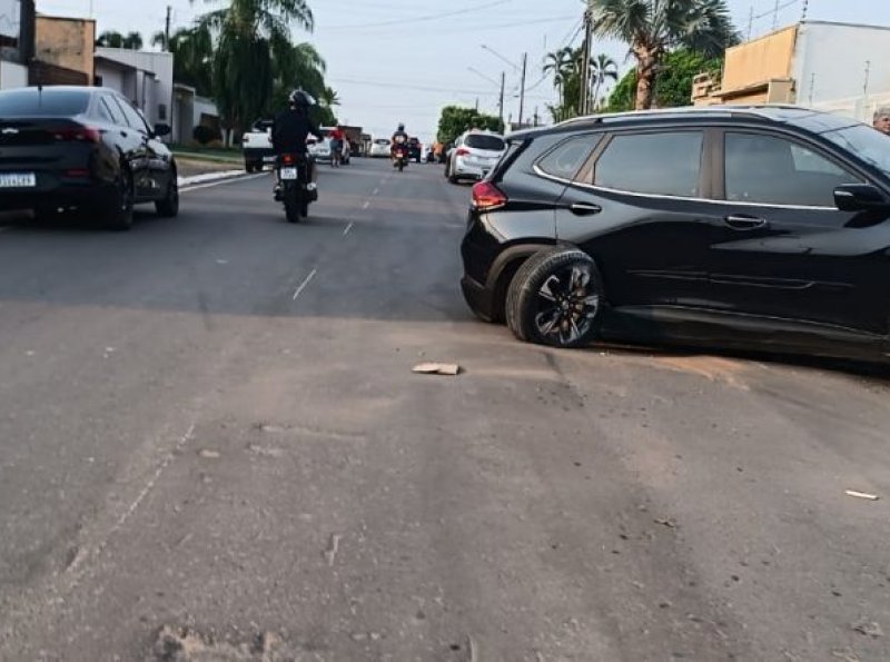 Polícia Militar Registra Acidente de Trânsito na Rua São Luiz com T-20